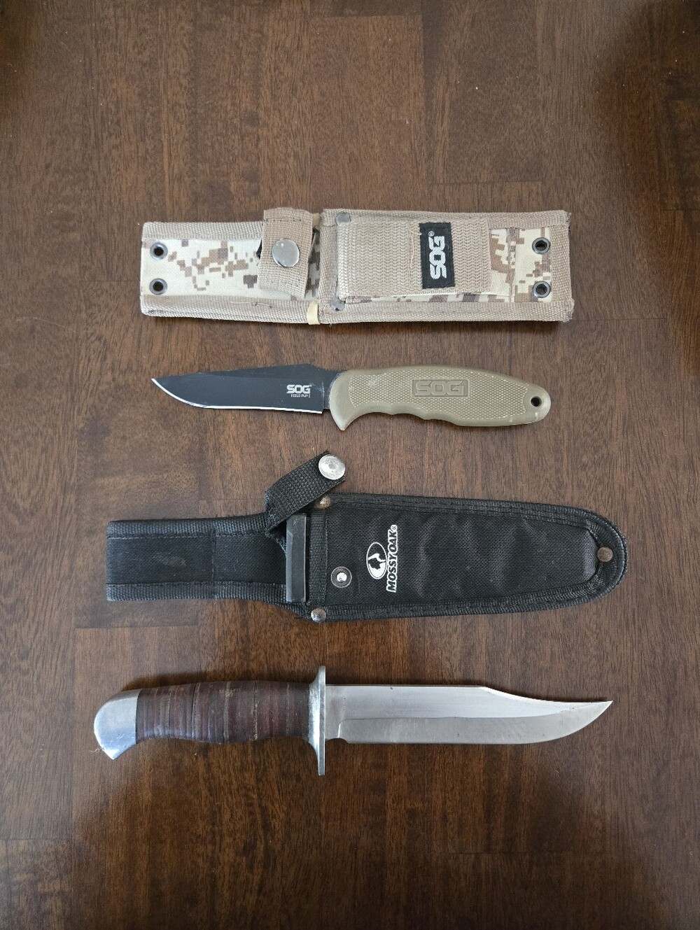 Mossy Oak & SOG Knives
